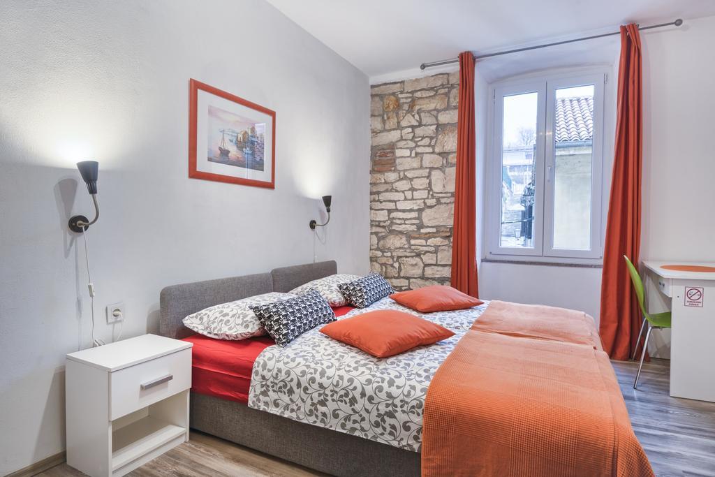 Top Center Rooms & Studio Pula Zewnętrze zdjęcie