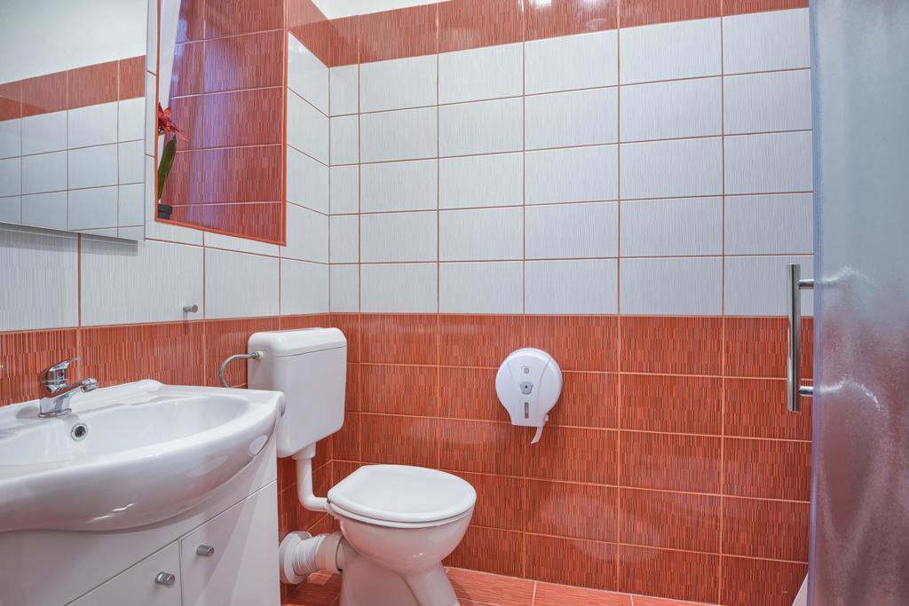 Top Center Rooms & Studio Pula Zewnętrze zdjęcie