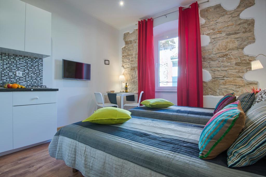 Top Center Rooms & Studio Pula Zewnętrze zdjęcie