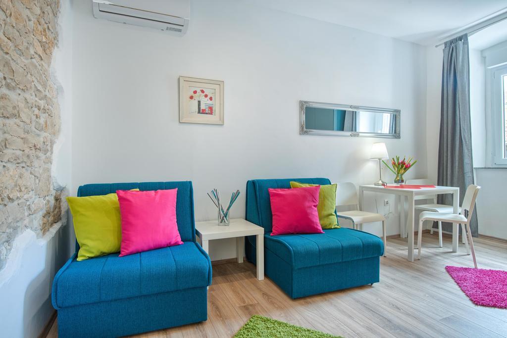 Top Center Rooms & Studio Pula Zewnętrze zdjęcie